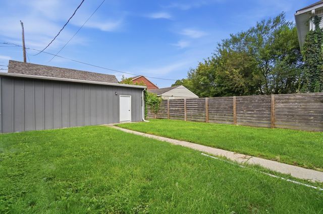215 Brehl Avenue, Columbus, OH 43222
