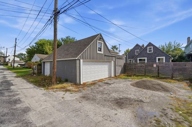 215 Brehl Avenue, Columbus, OH 43222