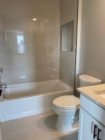 301 White Owl Lane Drive 236, Dundee, MI 48131