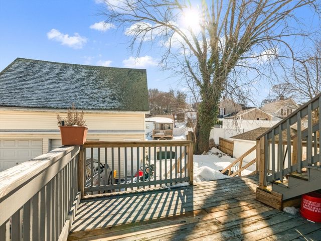 360 Lincoln Ave, Saugus, MA 01906