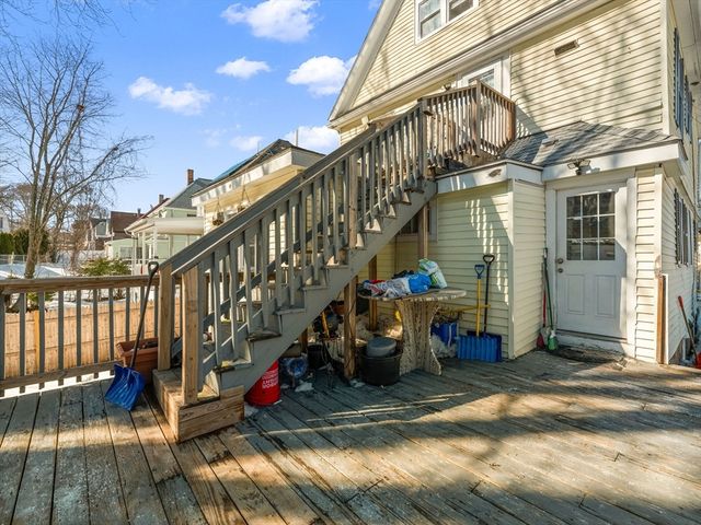 360 Lincoln Ave, Saugus, MA 01906