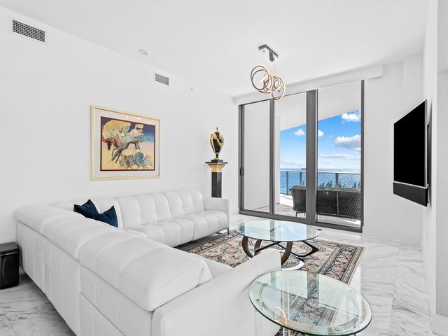 701 N Fort Lauderdale Beach Boulevard 805, Fort Lauderdale, FL 33304