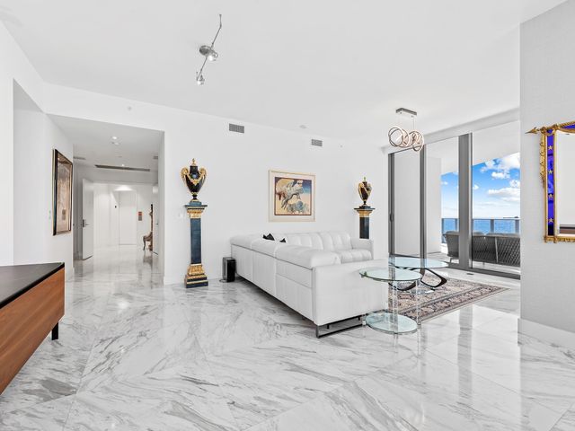 701 N Fort Lauderdale Beach Boulevard 805, Fort Lauderdale, FL 33304