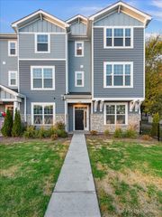 128 E Main Street, Cary, IL 60013