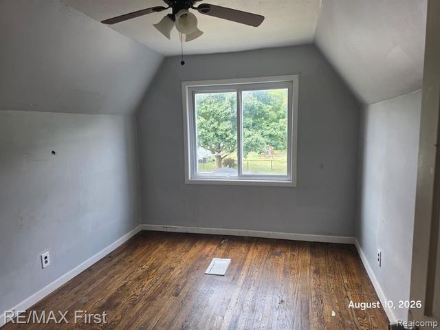6752 Meadow Avenue, Warren, MI 48091