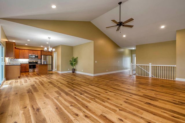 1339 COPPER MOUNTAIN Drive, Crescent, IA 51526