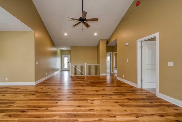 1339 COPPER MOUNTAIN Drive, Crescent, IA 51526