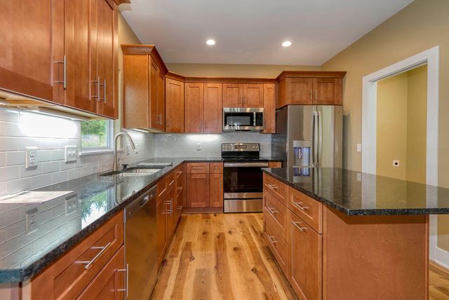 1339 COPPER MOUNTAIN Drive, Crescent, IA 51526