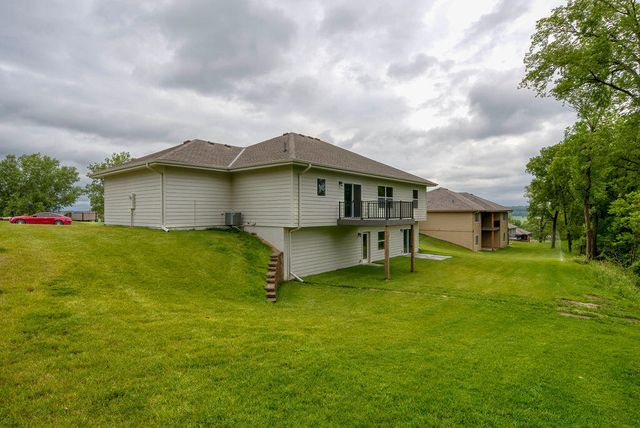 1339 COPPER MOUNTAIN Drive, Crescent, IA 51526