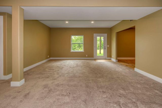 1339 COPPER MOUNTAIN Drive, Crescent, IA 51526