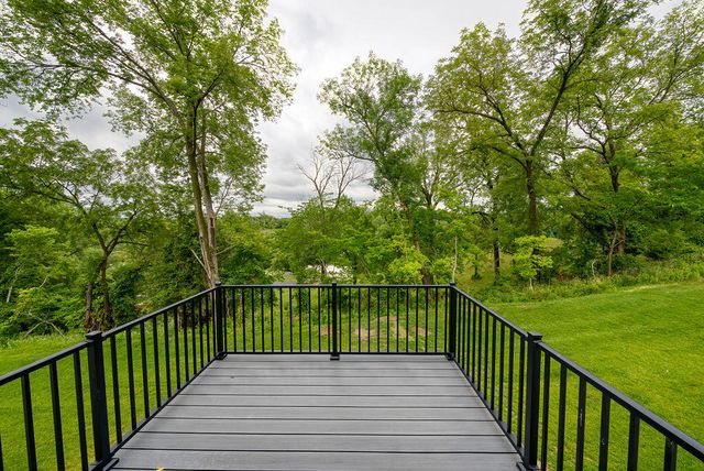 1339 COPPER MOUNTAIN Drive, Crescent, IA 51526