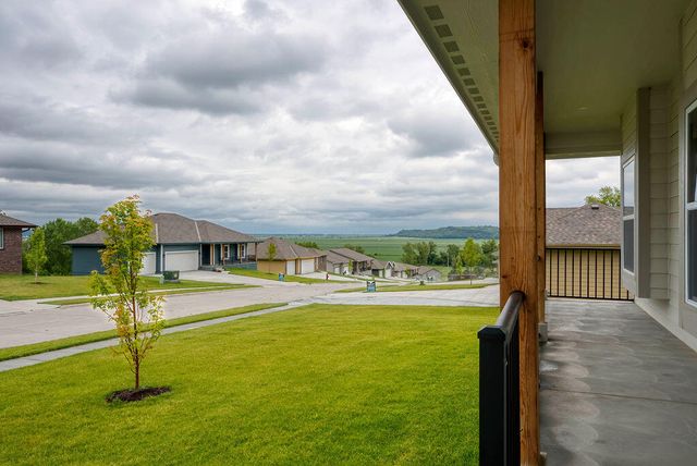 1339 COPPER MOUNTAIN Drive, Crescent, IA 51526