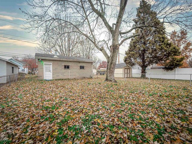 111 Wills Avenue, Evansville, IN 47712