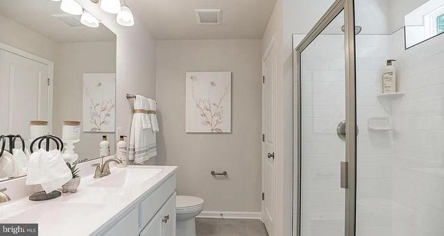 1105 FOSTER DR, Glassborough, NJ 08028