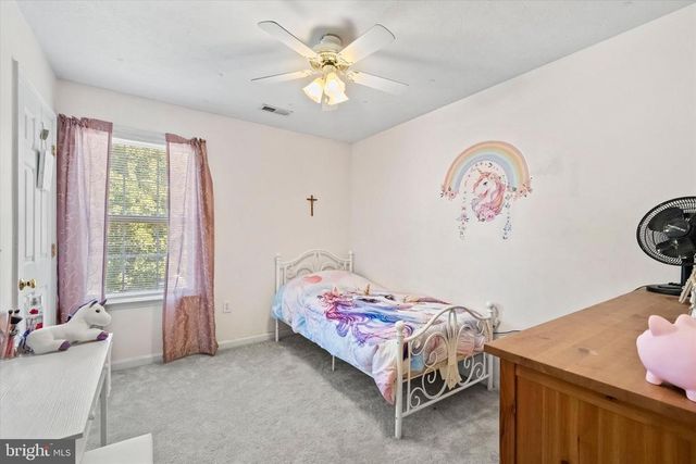 126 VALLEY VIEW RD, Fredericksburg, VA 22407