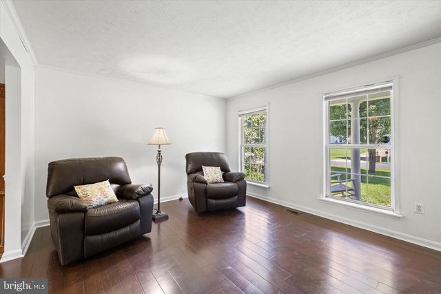 126 VALLEY VIEW RD, Fredericksburg, VA 22407