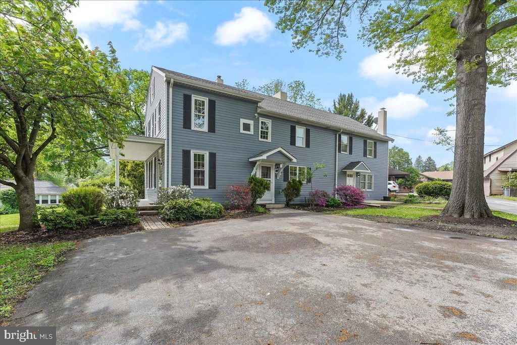 310 CEDAR LN, WALLINGFORD, PA 19086 — exterior