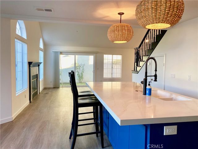 286 Carefree, Costa Mesa, CA 92627