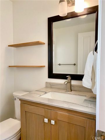 286 Carefree, Costa Mesa, CA 92627