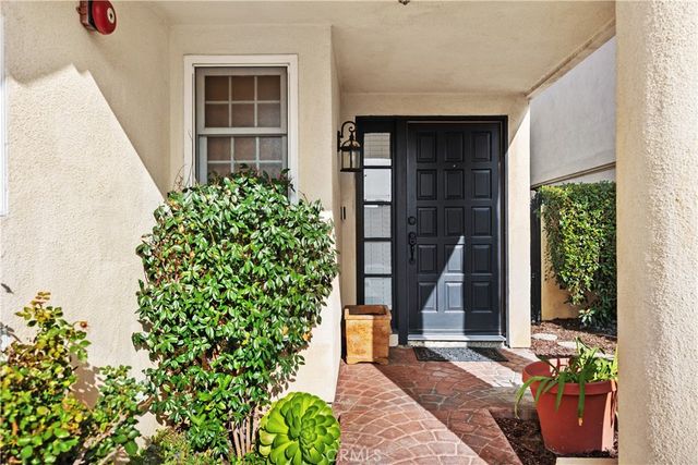 286 Carefree, Costa Mesa, CA 92627