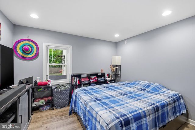 4 CREEKVIEW AVE, Bordentown, NJ 08620