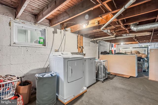 4 CREEKVIEW AVE, Bordentown, NJ 08620