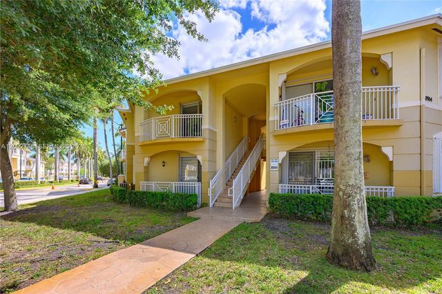 8964 W Flagler St 206, Miami, FL 33174