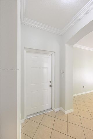 8964 W Flagler St 206, Miami, FL 33174