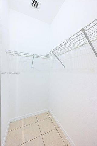 8964 W Flagler St 206, Miami, FL 33174