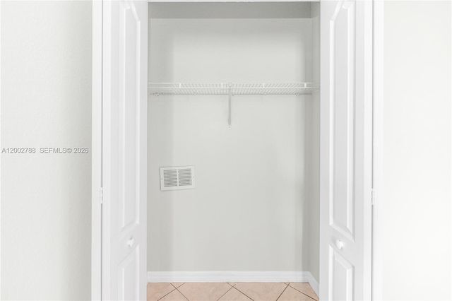 8964 W Flagler St 206, Miami, FL 33174