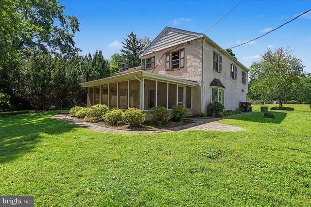 813 STONYBROOK DR, Blue Bell, PA 19422
