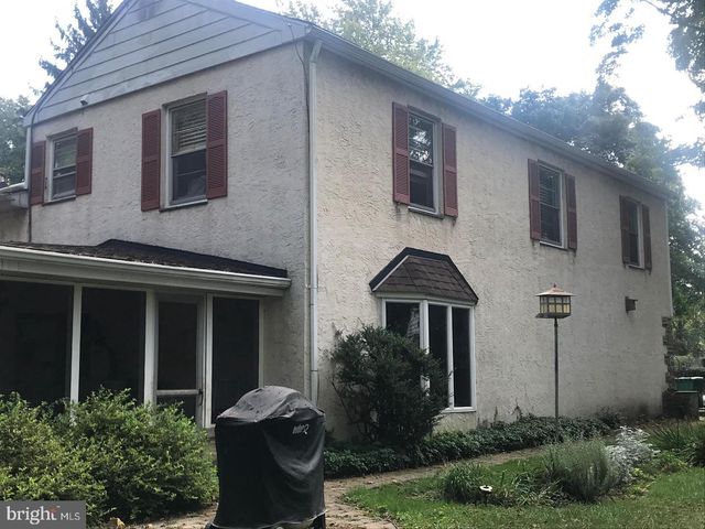 813 STONYBROOK DR, Blue Bell, PA 19422