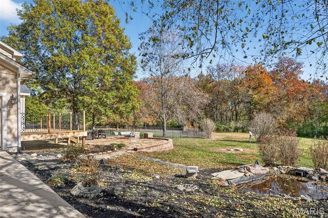 1330 Lake Hollow Drive, Defiance, MO 63341