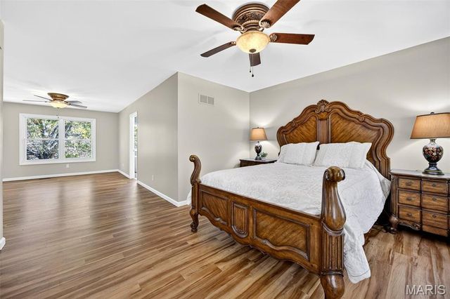 1330 Lake Hollow Drive, Defiance, MO 63341