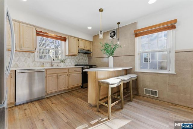 273 Highland Avenue, Orange, NJ 07050