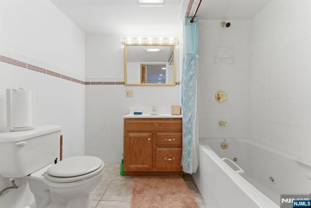 273 Highland Avenue, Orange, NJ 07050