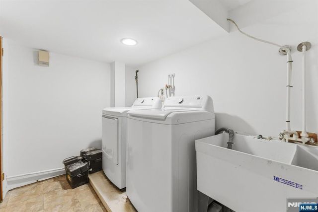 273 Highland Avenue, Orange, NJ 07050