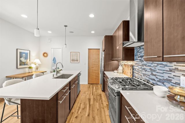918 Greenleaf Avenue A, Charlotte, NC 28202