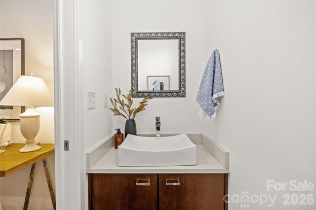 918 Greenleaf Avenue A, Charlotte, NC 28202