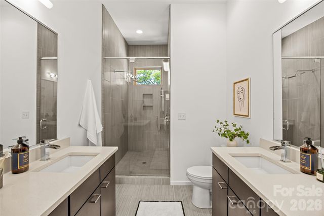 918 Greenleaf Avenue A, Charlotte, NC 28202