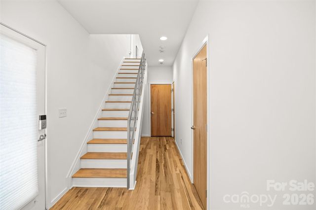 918 Greenleaf Avenue A, Charlotte, NC 28202