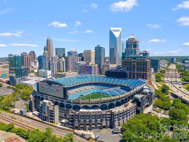 918 Greenleaf Avenue A, Charlotte, NC 28202