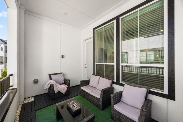 2718 Grand Fountains Drive G, Houston, TX 77054