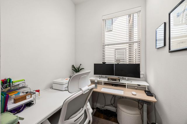 2718 Grand Fountains Drive G, Houston, TX 77054