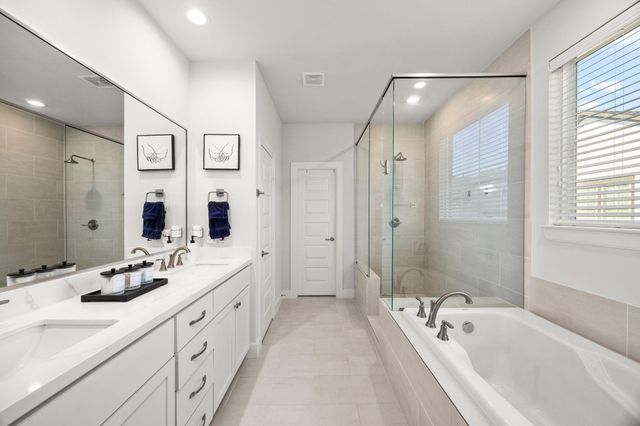 2718 Grand Fountains Drive G, Houston, TX 77054