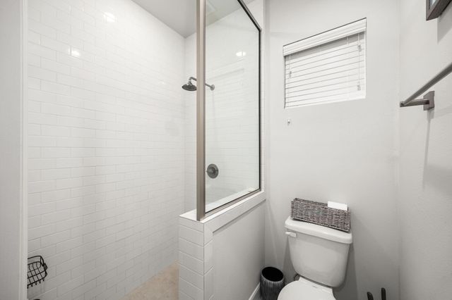 2718 Grand Fountains Drive G, Houston, TX 77054