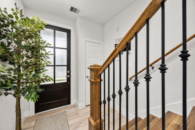 2718 Grand Fountains Drive G, Houston, TX 77054