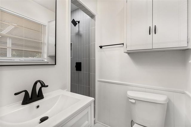 840 Fontana Lane, Del City, OK 73115