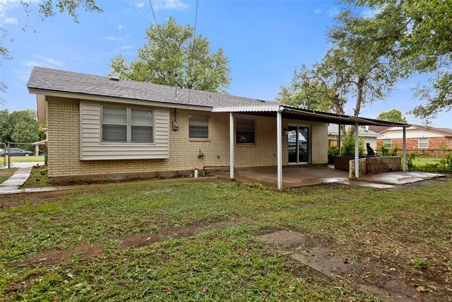 840 Fontana Lane, Del City, OK 73115