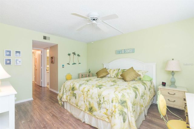 315 30 AVENUE W B201, Bradenton, FL 34205